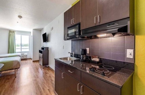 San Marcos Hotel | 2 Full Beds | Non-Smoking, Kitchen