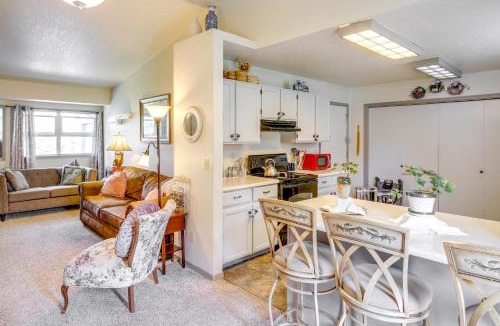 River Road House | 2 Mi to Dtwn Missoula Duplex with Fenced Yard