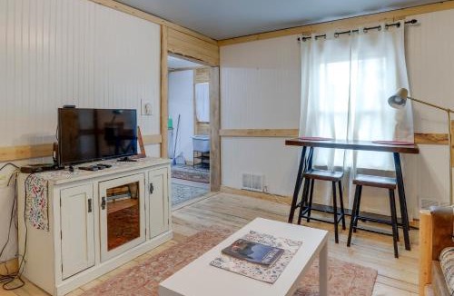 Casper Apartment | 2 Mi to Dtwn Pet-Friendly Casper Apt!