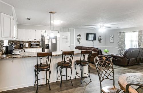 Vidalia House | 2 Mi to Dtwn Vidalia! Pet-Friendly Retreat w/Yard