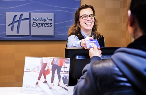 Canyon Park Hotel | 2-Star Hotel ∙ Holiday Inn Express Bothell, an IHG Hotel