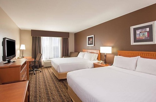 Douglas Hotel | 2-Star Hotel ∙ Holiday Inn Express & Suites Douglas, an IHG Hotel