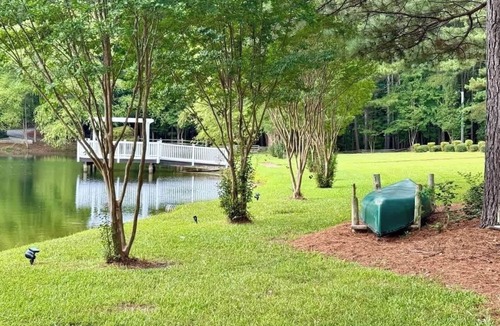 New Hill House | 20 Acre Retreat Near Apex-Rentable Event Venue