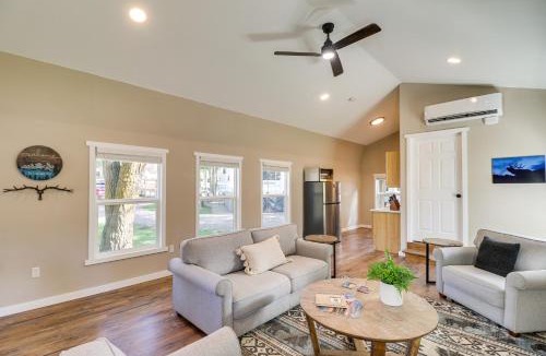 Columbia Falls House | 20 Mi to Glacier Natl Park Pet-Friendly Cabin