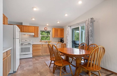Bonner County House | 201 m² House ∙ 3 bedrooms ∙ 6 guests