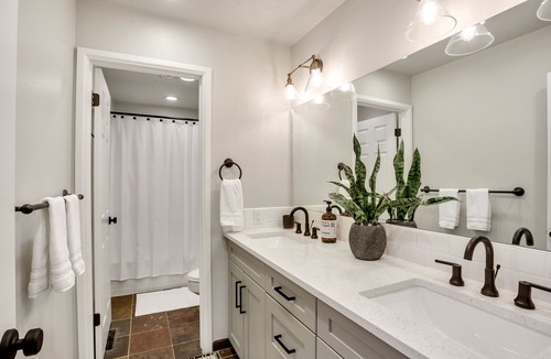 Cottonwood Heights Condo | 2019 COMPLETELY RENOVATED CRCC MOUNTAIN MODERN! ALTA,SNOWBIRD,BRIGHTON,SOLITUDE