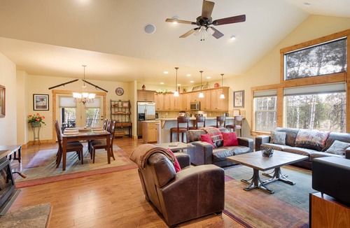 McCall House | 204 m² House ∙ 4 bedrooms ∙ 10 guests
