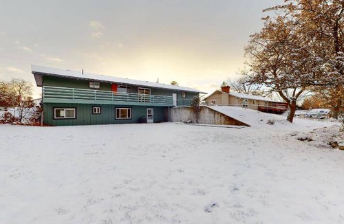 Spokane Valley House | 205 m² House ∙ 4 bedrooms ∙ 8 guests
