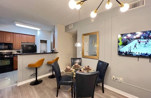 Florida Center Condo | 207-S Luxury King Suite Universal/Disney Epic