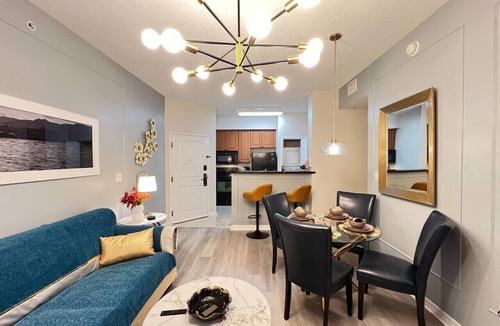Florida Center Condo | 207-S Luxury King Suite Universal/Disney Epic