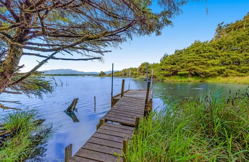 Cape Meares House | 210 m² House ∙ 3 bedrooms ∙ 6 guests