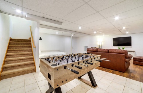 South Bend House | 213 m² House ∙ 3 bedrooms ∙ 9 guests