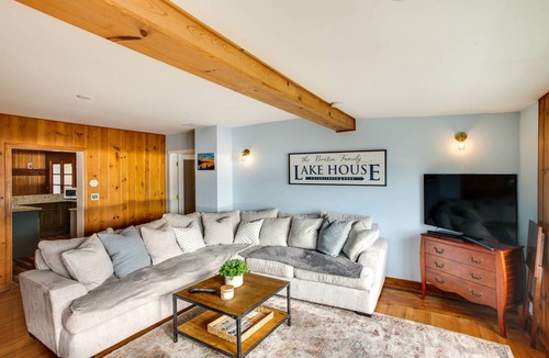 Harrison House | 213 m² House ∙ 3 bedrooms ∙ 8 guests