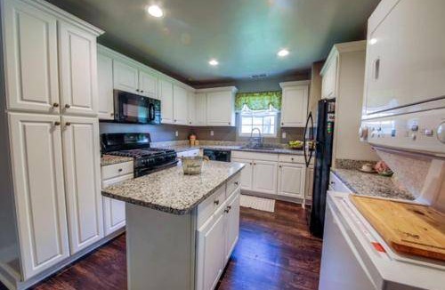 Brighton House | 214 m² House ∙ 2 bedrooms ∙ 5 guests