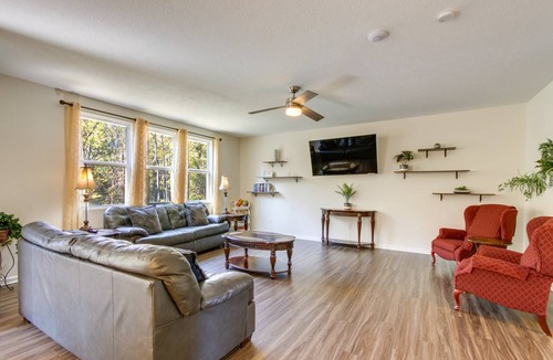 Johnstown House | 218 m² House ∙ 3 bedrooms ∙ 14 guests