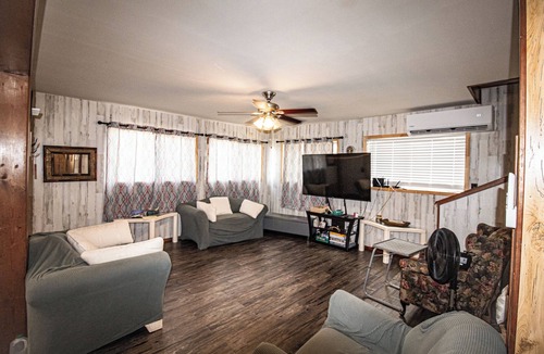 Port Mansfield House | 223 Beach-Great home w/all the amenities needed for a great fishing getaway.