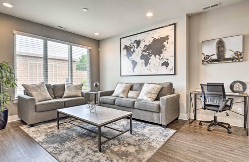 Fountain Square House | 228 m² House ∙ 3 bedrooms ∙ 10 guests