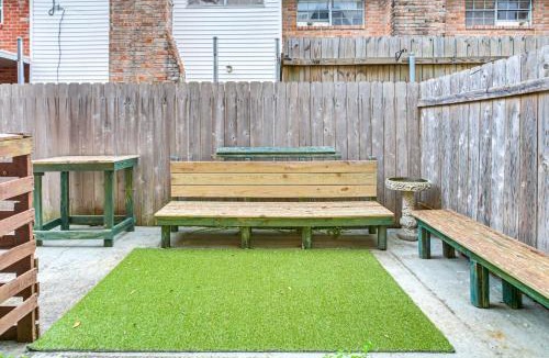 Destrehan House | 23 Mi to NOLA Cozy and Quaint Destrehan Townhome