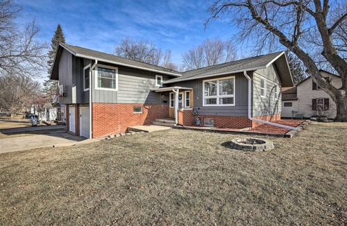 Sioux Center House | 235 m² House ∙ 4 bedrooms ∙ 12 guests
