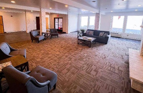 Helena Hotel | 24 m² Motel ∙ 127 guests