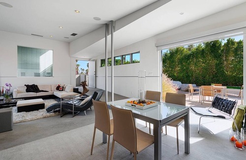 Twin Palms House | 25% Off July! Perfect For Families -Pool, Jacuzzi*