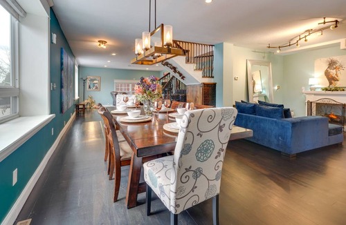 Delaware House | 250 m² House ∙ 3 bedrooms ∙ 10 guests