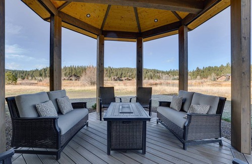 McCall House | 269 m² House ∙ 4 bedrooms ∙ 8 guests