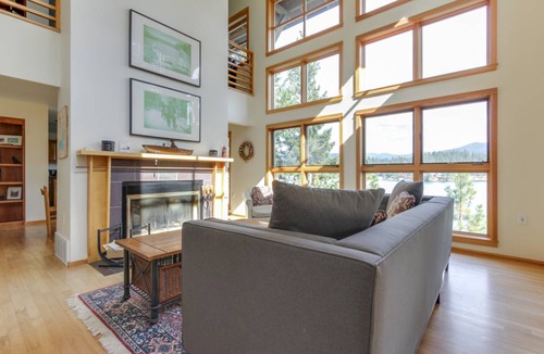 Hayden Lake House | 273 m² House ∙ 4 bedrooms ∙ 9 guests