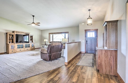 Spearfish House | 278 m² House ∙ 2 bedrooms ∙ 4 guests