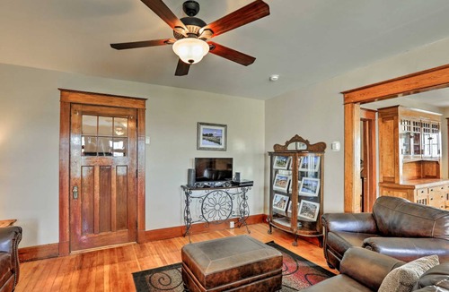 Lovell House | 278 m² House ∙ 6 bedrooms ∙ 17 guests