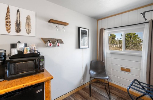 West Yellowstone Hotel | 28 m² Hotel ∙ 1 bedroom ∙ 2 guests