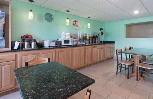 Devils Lake Hotel | 28 m² Hotel ∙ 127 guests