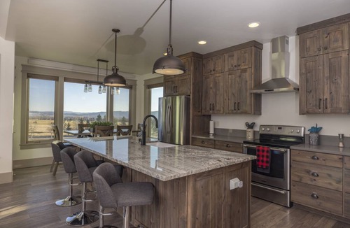 Star Valley Ranch House | 284 m² House ∙ 5 bedrooms ∙ 12 guests