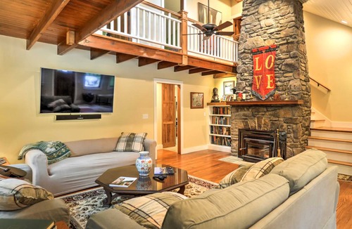 Laurel Mountain House | 287 m² House ∙ 4 bedrooms ∙ 10 guests