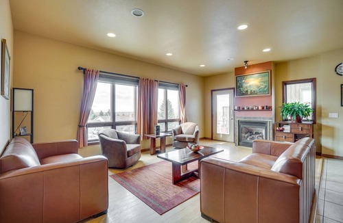 Laramie House | 287 m² House ∙ 4 bedrooms ∙ 7 guests