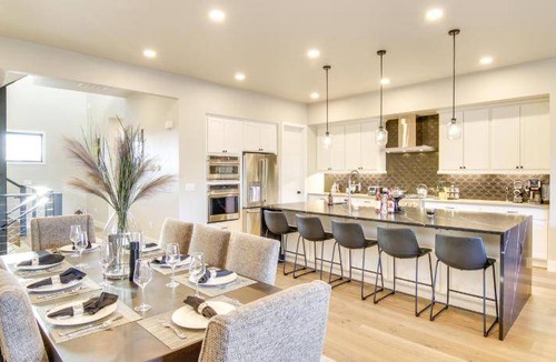 Bozeman House | 288 m² House ∙ 4 bedrooms ∙ 12 guests