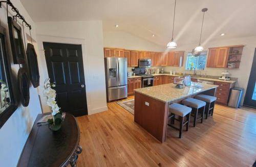 Bozeman House | 289 m² House ∙ 5 bedrooms ∙ 10 guests
