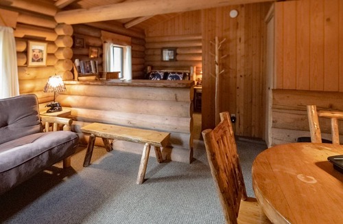 Bigfork Cabin | 29 m² Cabin ∙ 4 guests