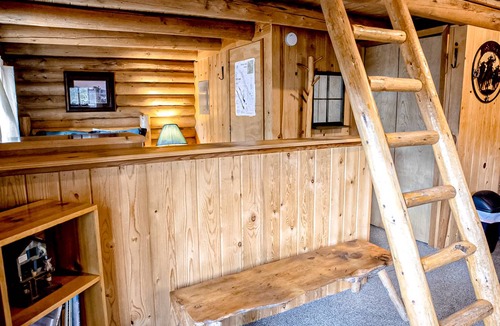 Bigfork Cabin | 29 m² Cabin ∙ 6 guests