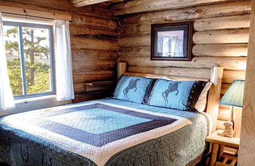 Bigfork Cabin | 29 m² Cabin ∙ 6 guests