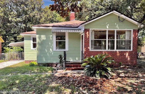 Northside House | 2B1BA Central - Airport, Riverside, Zoo, Beach