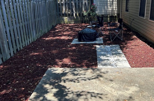 Huntcliff House | 2Bed/2Bath Townhome w/Fishing Pond, Fenced Backyard, and Office