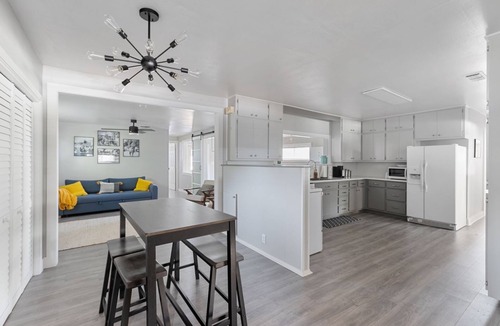 Stonewall House | 3 BDR - Yard - Wine Country - BBQ Pit - Game Room