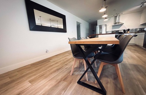 Squamish House | 3-BDRM (4 BEDS) 1-BATH - 6 people Home in Squamish
