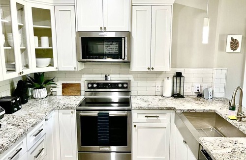 Gruene Apartment | 3 BDRM Riverfront First-Floor Condo Walk to Gruene Hall Swim & Relax