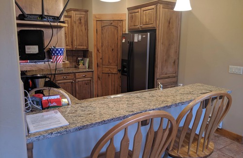 Driggs Condo | 3 bed/2 bath condo, Grand Targhee/Jackson Hole skiing, Yellowstone home base