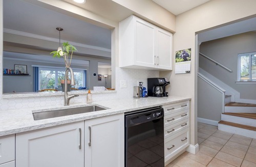 Troy Apartment | 3-bed/2-bath Townhouse, Near Hospital & Parks