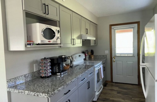 Lava Hot Springs House | 3-Bedroom Family Friendly House in Lava Hot Springs Close to Everything, WiFi