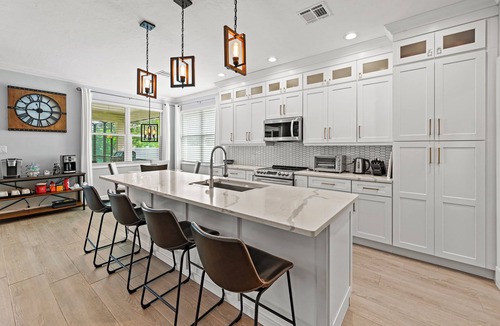 Bonita Springs House | 3-bedroom home just 4 minutes drive to Bonita Springs Public Beach