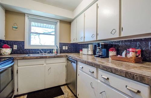 North Little Rock House | 3 Bedroom home in a safe convenient area